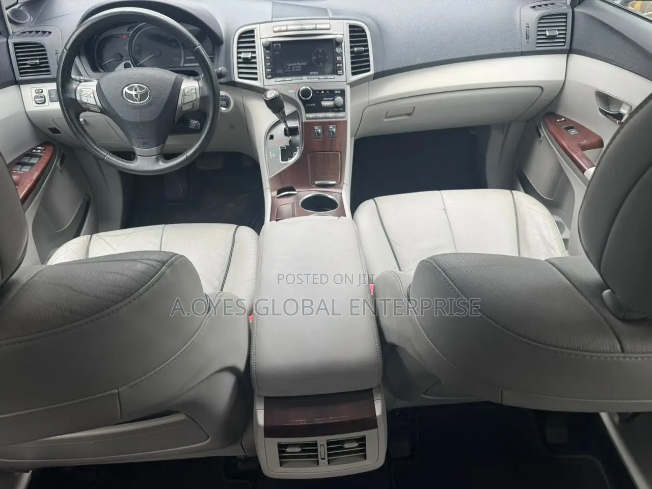 Toyota Venza 2010 Gray