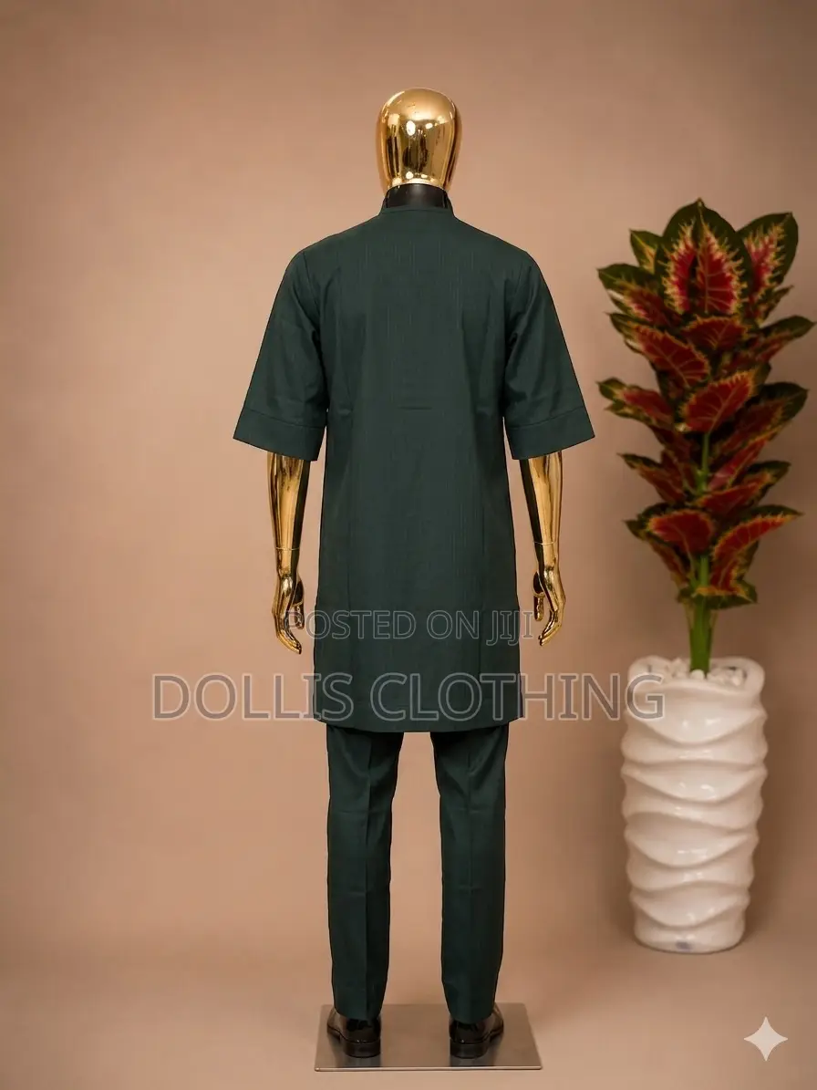 Dollis Signature Senator Wear