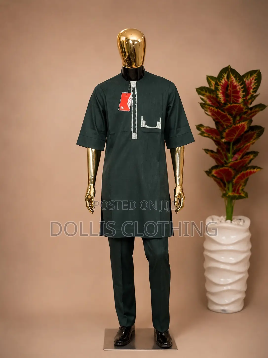 Dollis Signature Senator Wear