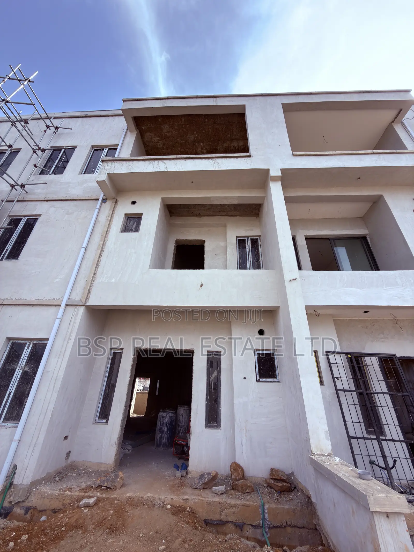 5 Bedroom Terrace Duplex With One Room Guest Semi Finished