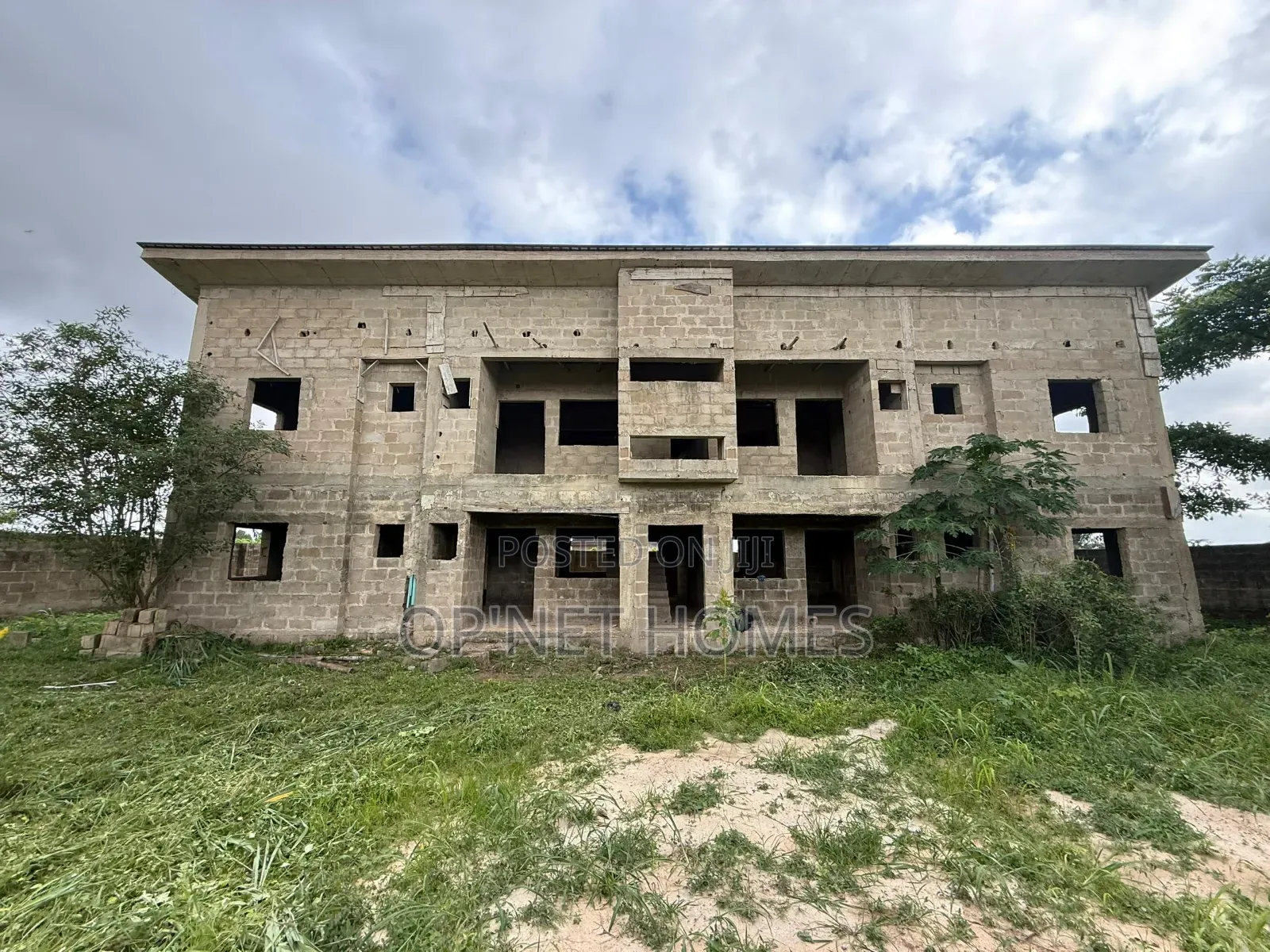 2bdrm Apartment in Akure for sale