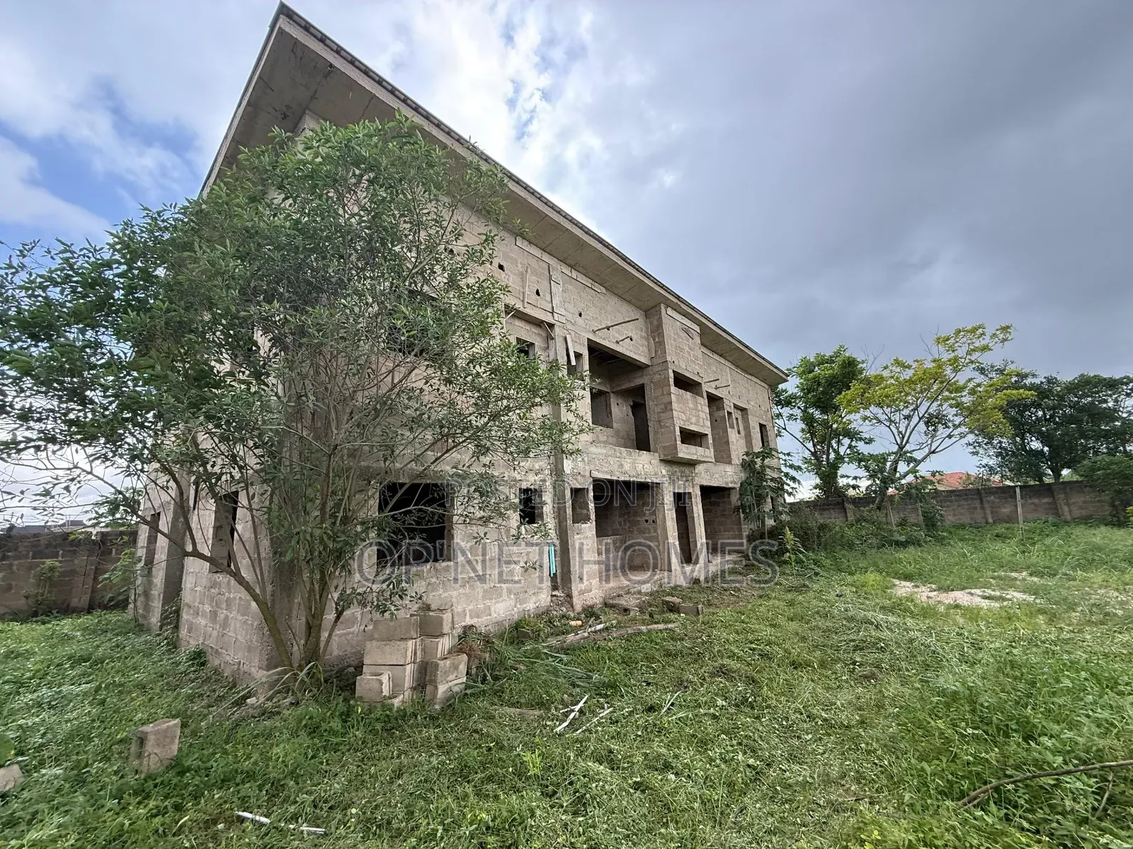 2bdrm Apartment in Akure for sale
