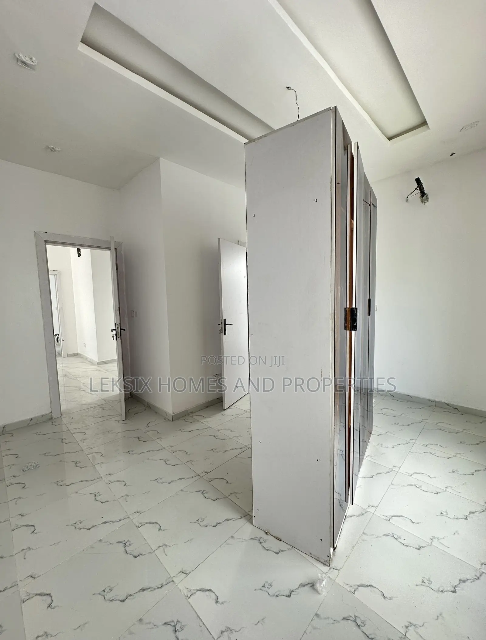 4bdrm Duplex in A Well Secured, Chevron for sale