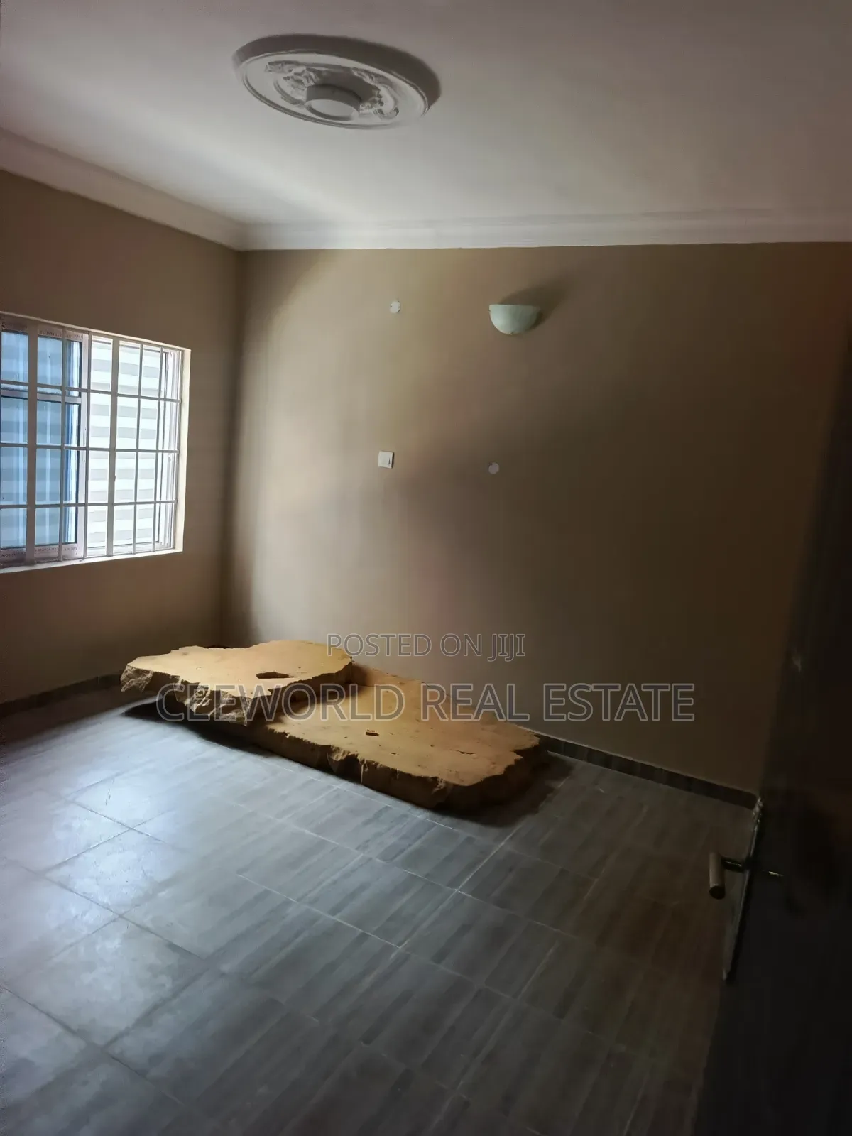 2bdrm Apartment in Oluyole Main Estate for rent
