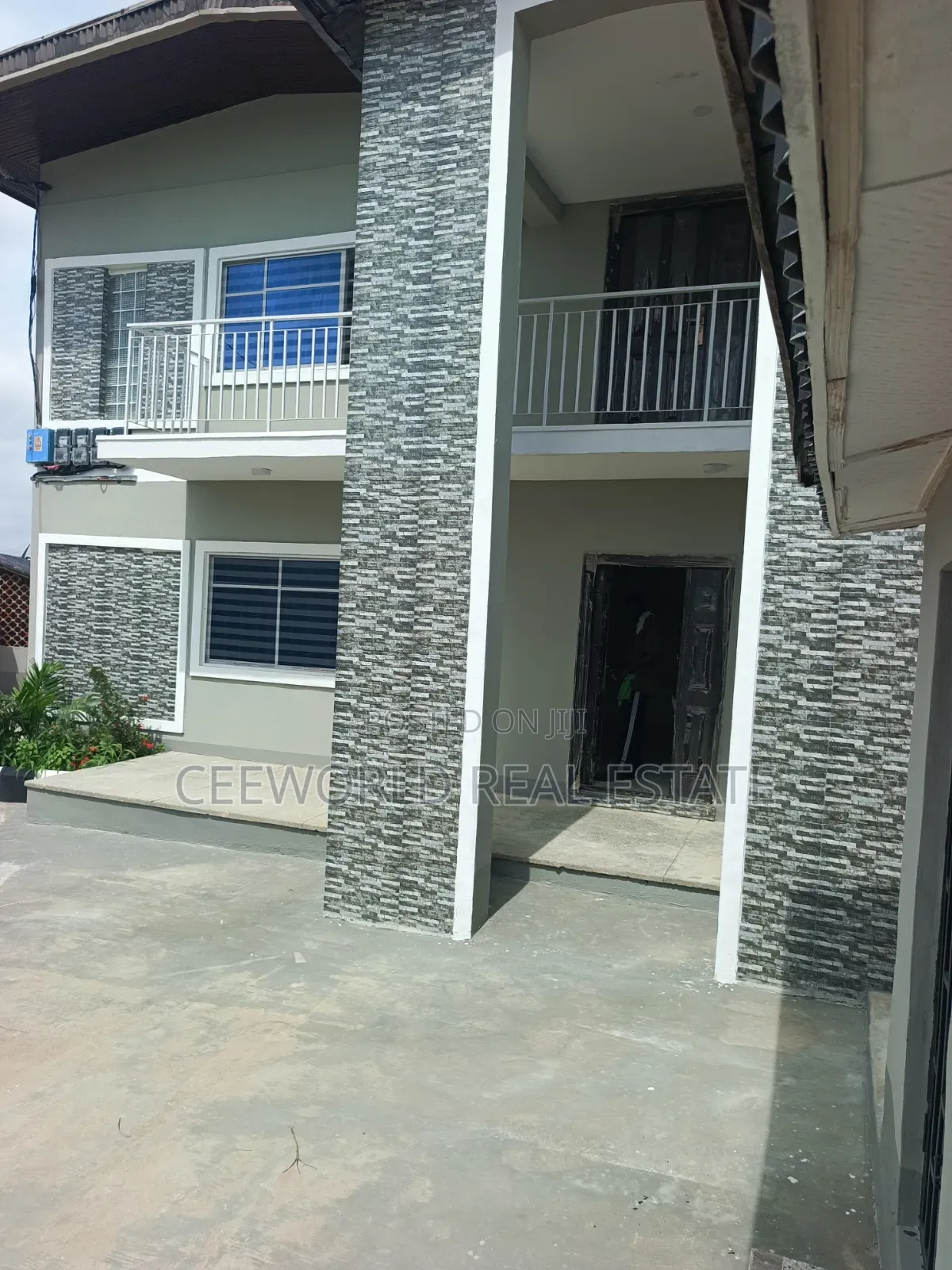 2bdrm Apartment in Oluyole Main Estate for rent