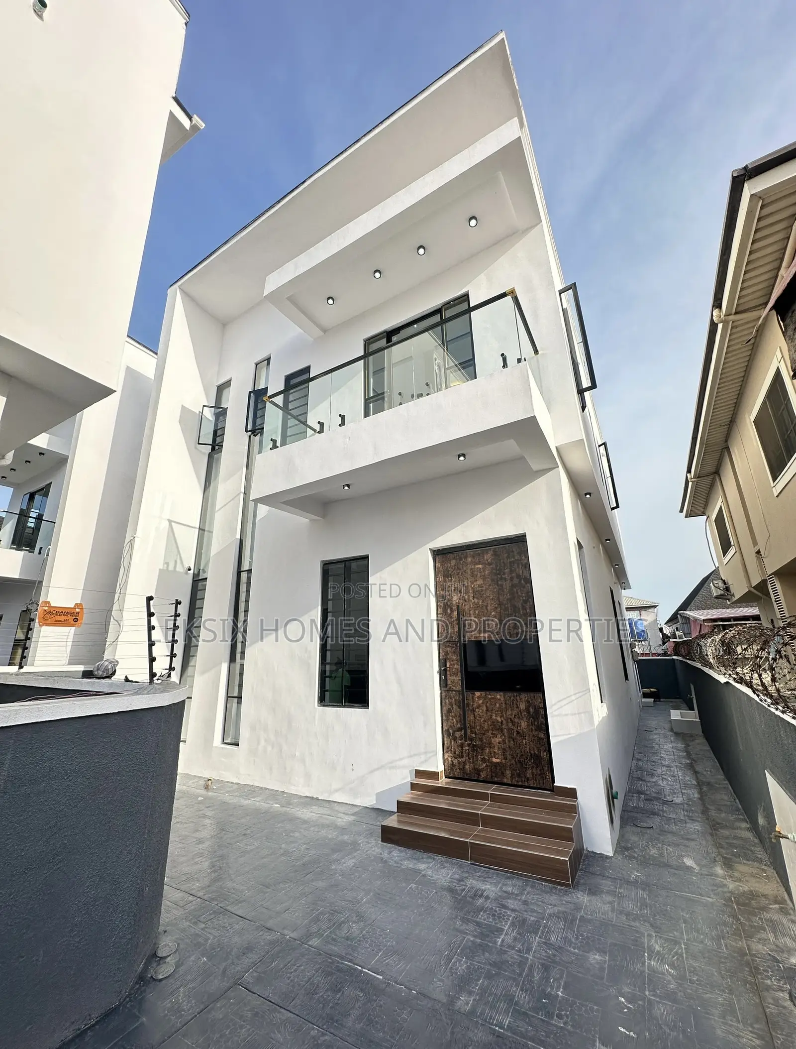 4bdrm Duplex in A Well Secured, Ado / Ajah for sale