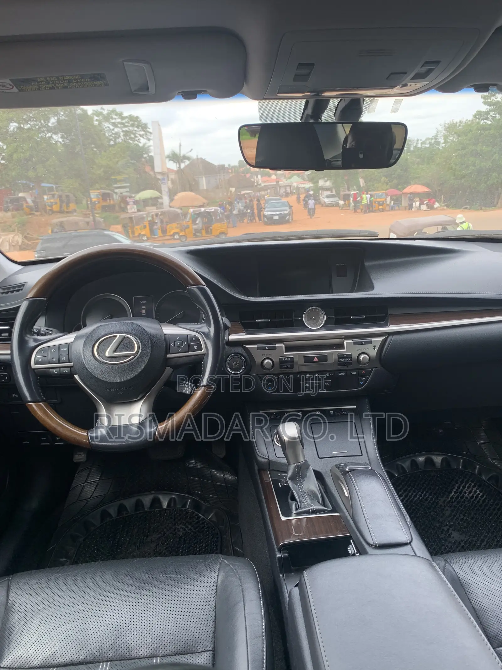 Lexus ES 350 FWD 2015 Gold