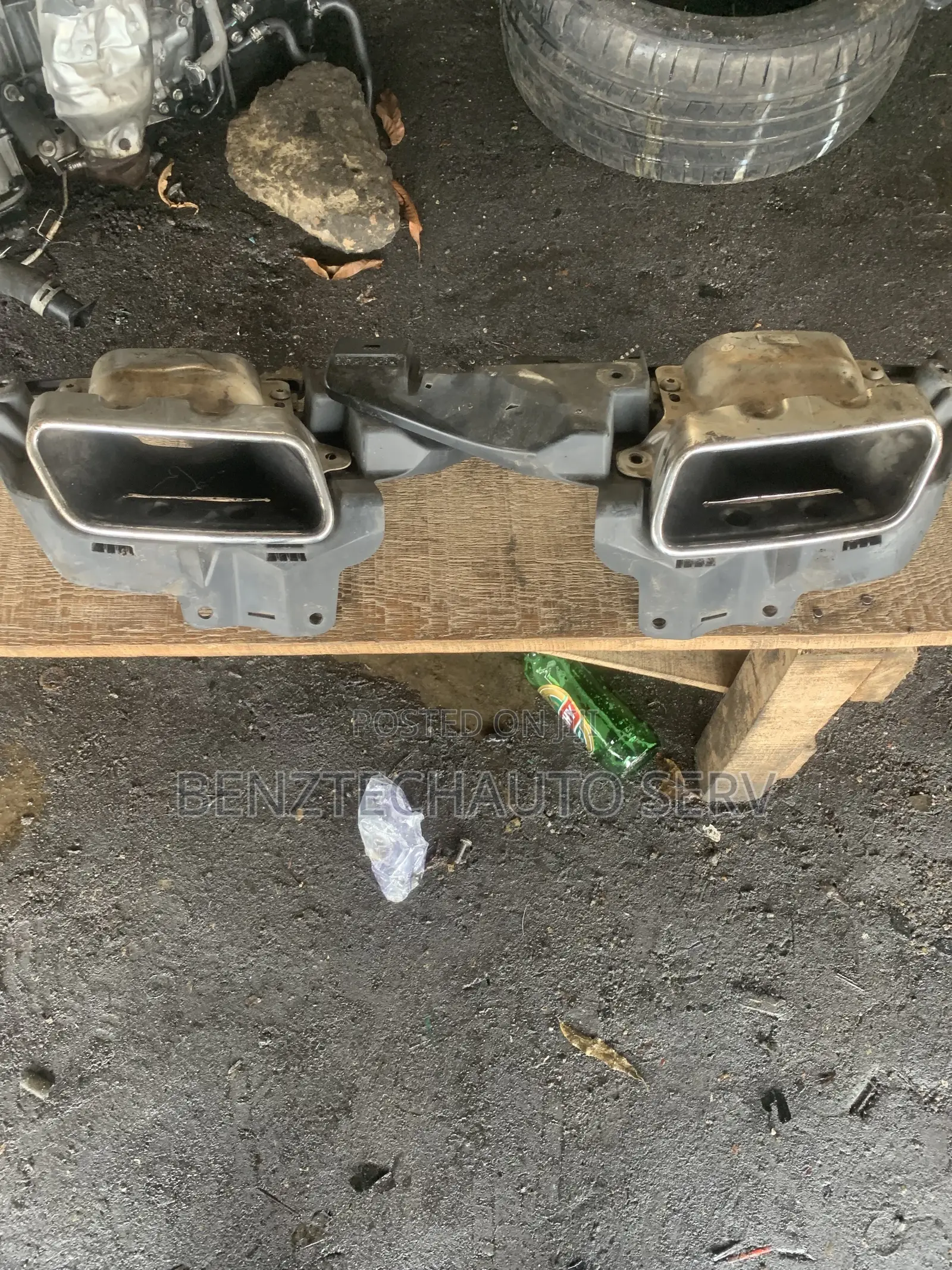 Gle 350 Exhaust Mouth (Set)