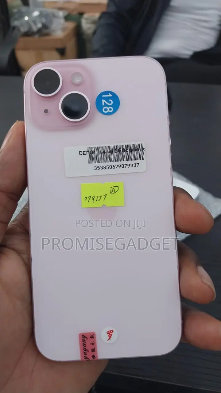 Apple iPhone 15 128 GB Pink
