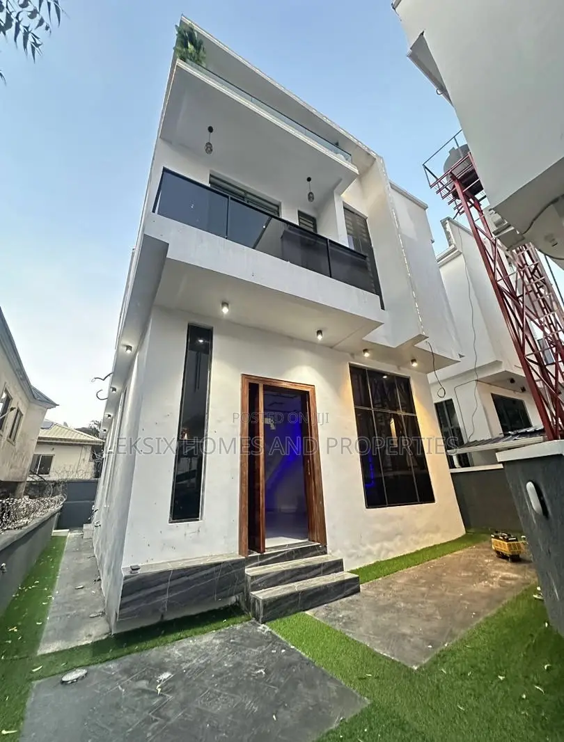 4bdrm Duplex in A Well Secured, Ado / Ajah for sale