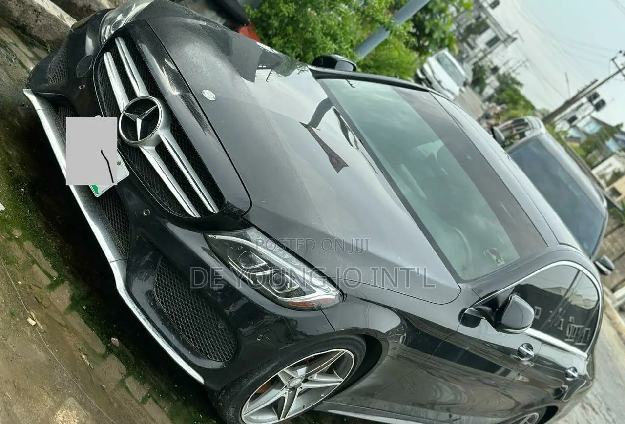 Mercedes-Benz C400 2016 Black