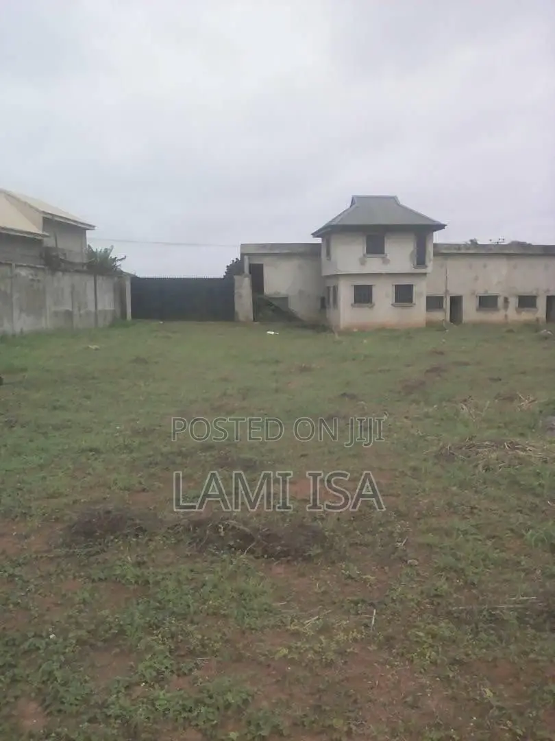 1.725 Acres of Land for Sale
