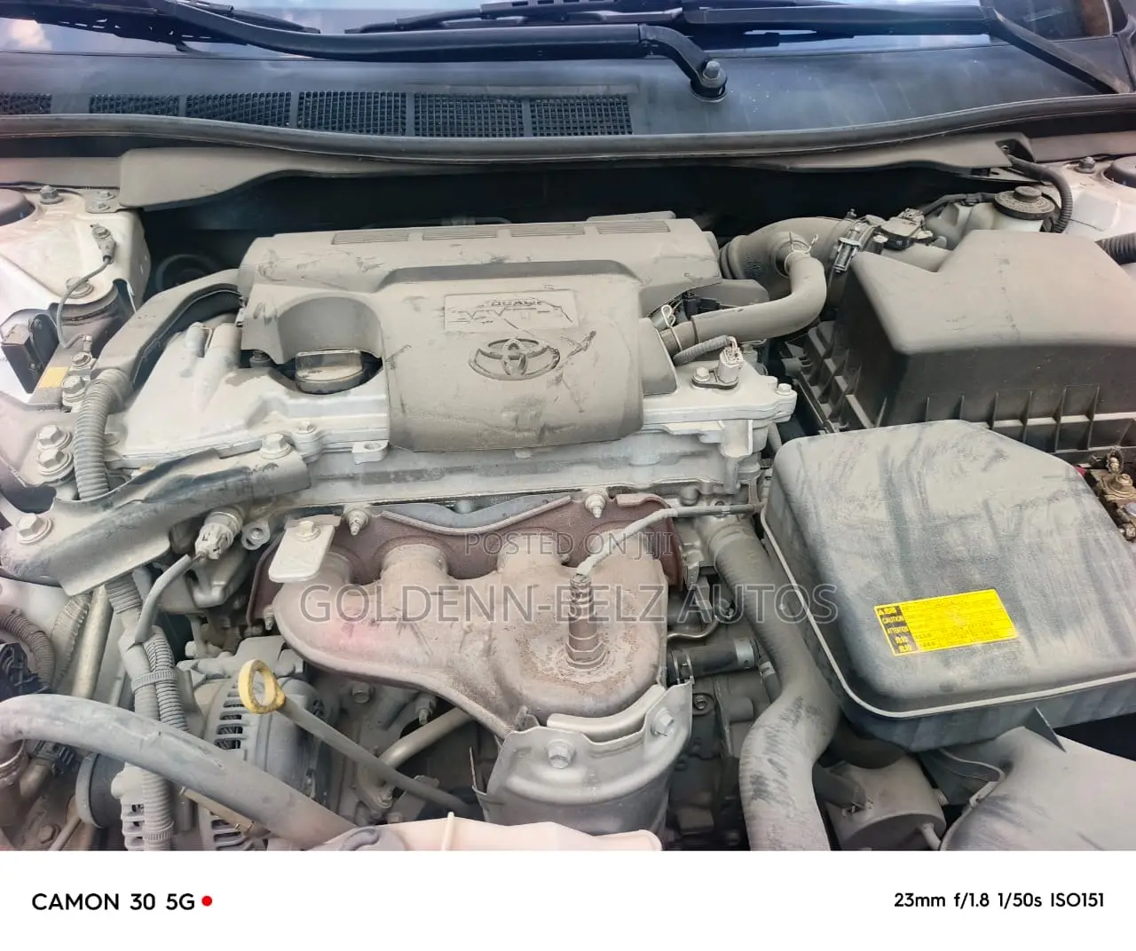 Toyota Camry SE 4dr Sedan (2.5L 4cyl 6A) 2013 White