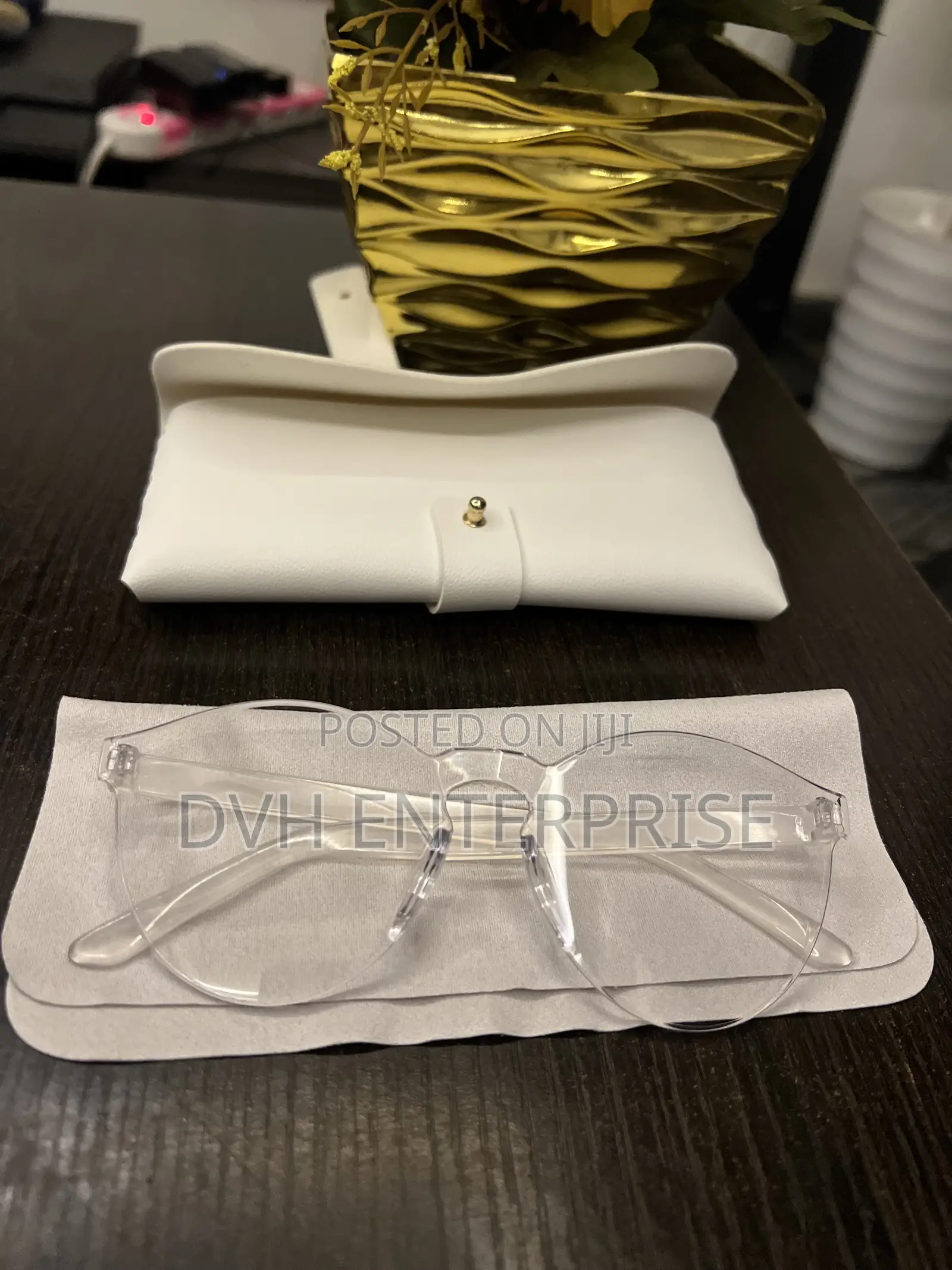 Transparent Flat Top Cat Eye Glasses