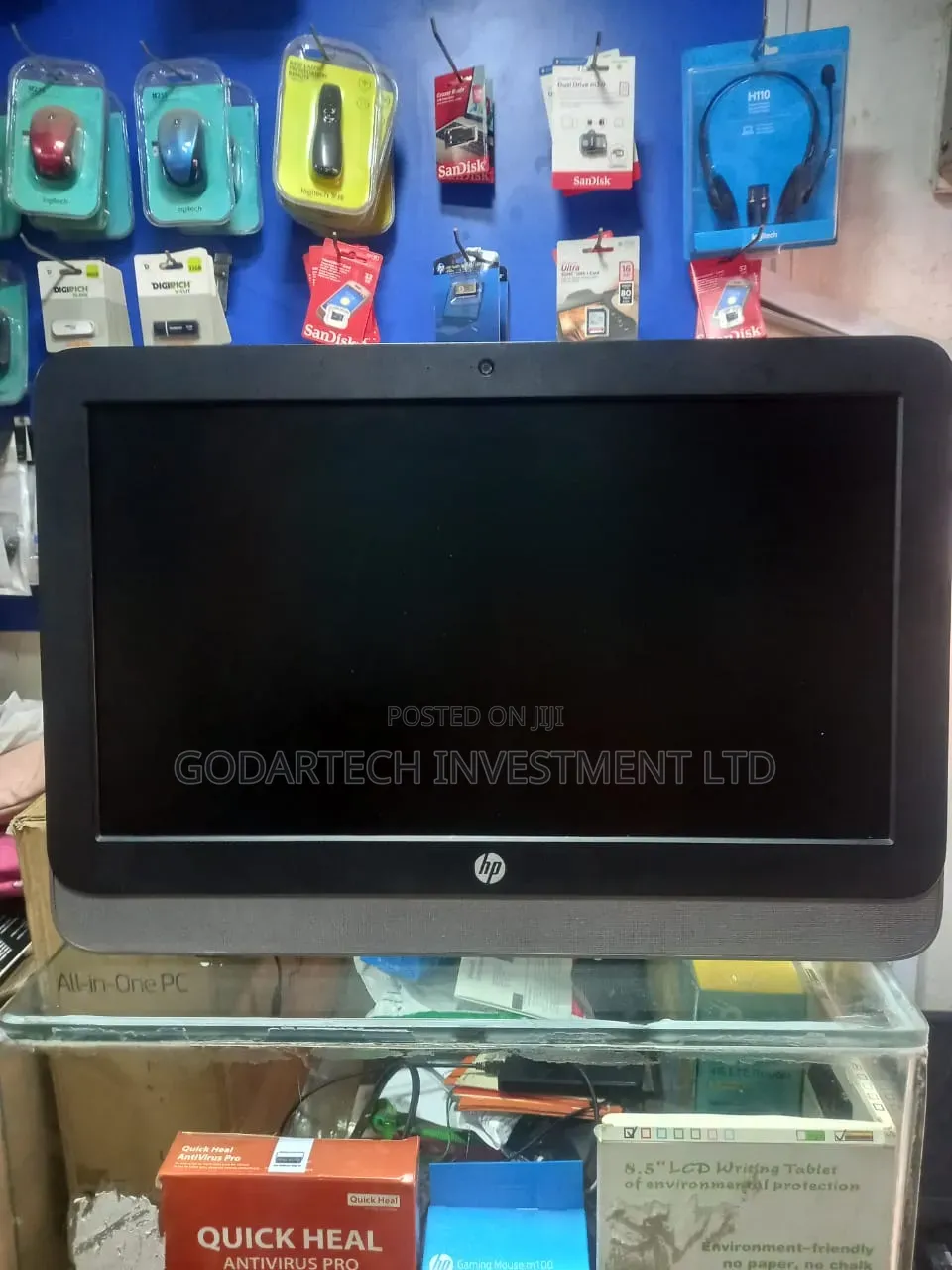 New Desktop Computer HP AiO 22 8GB Intel Core i3 HDD 500GB