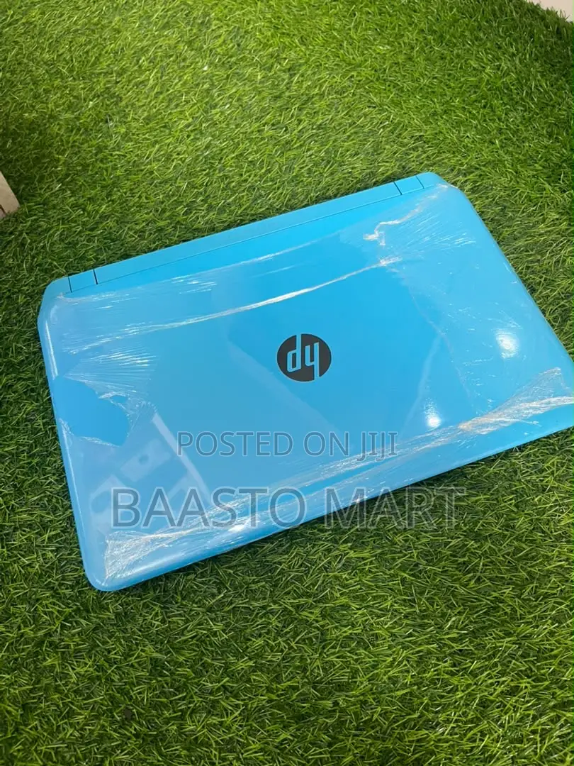 Laptop HP Pavilion 15 8GB Intel Core i3 HDD 1T