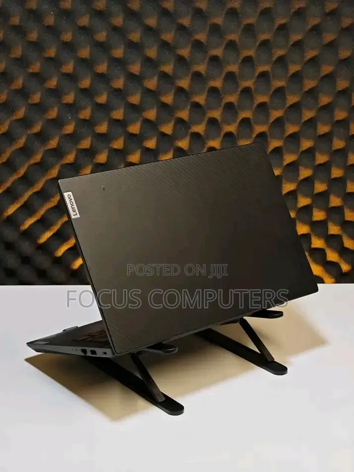 Laptop Lenovo V14 G3 IAP 8GB Intel Core i5 SSD 256GB