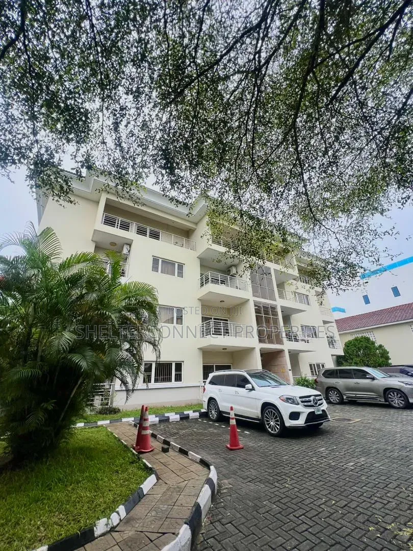 2bdrm Apartment in Banana Island for rent