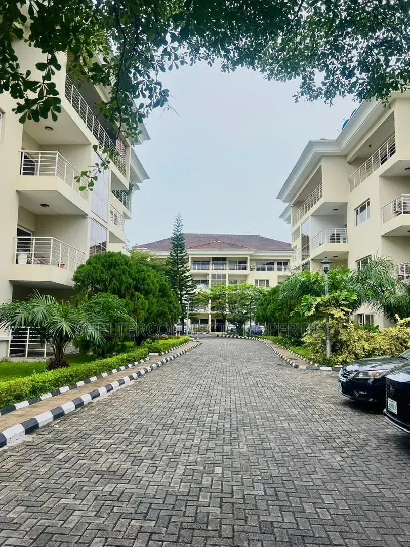 2bdrm Apartment in Banana Island for rent