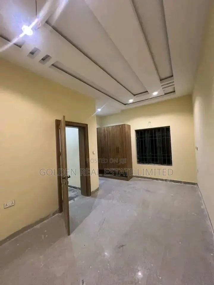 3bdrm Penthouse in Guzape District for sale