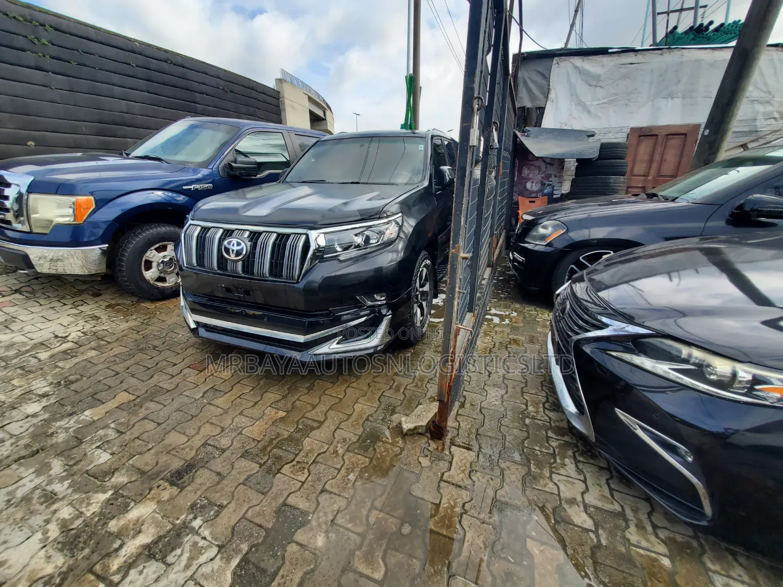 Toyota Land Cruiser 2008 Black