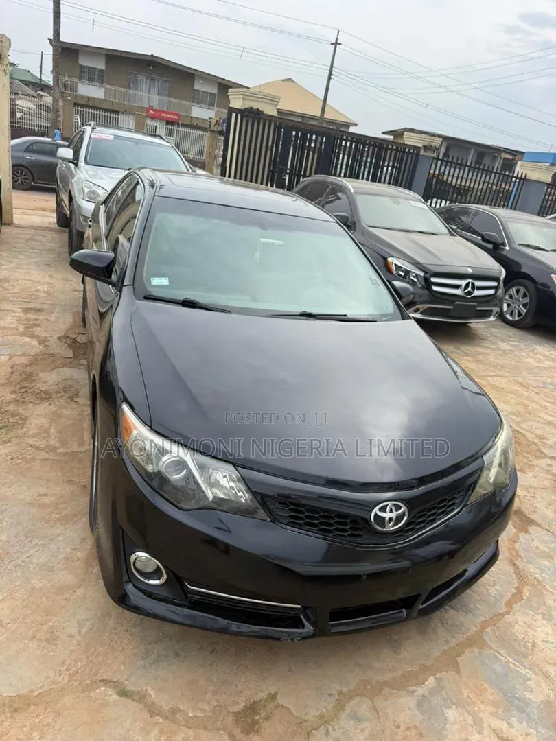 Toyota Camry 2014 Black