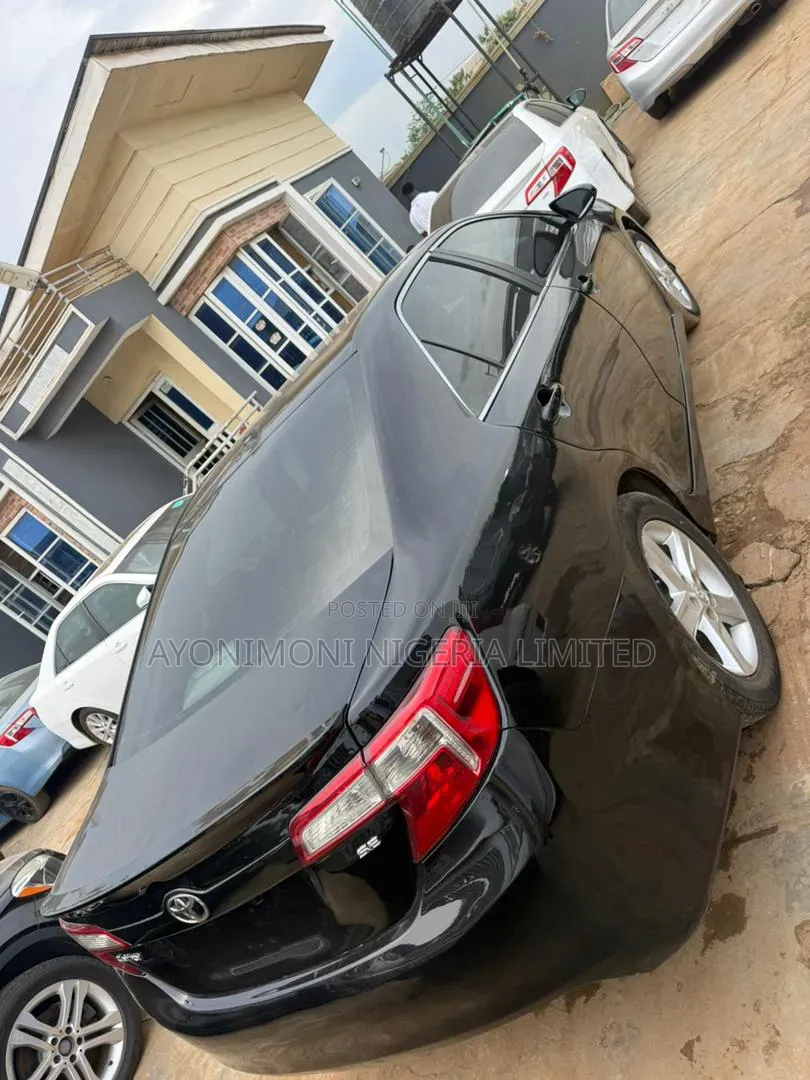 Toyota Camry 2014 Black