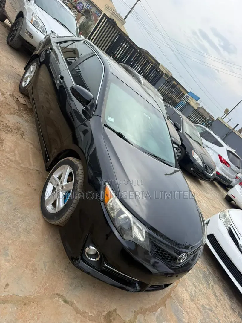 Toyota Camry 2014 Black
