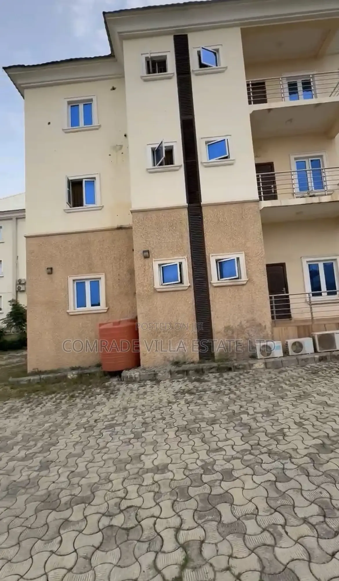 3bdrm Apartment in Life Camp for sale