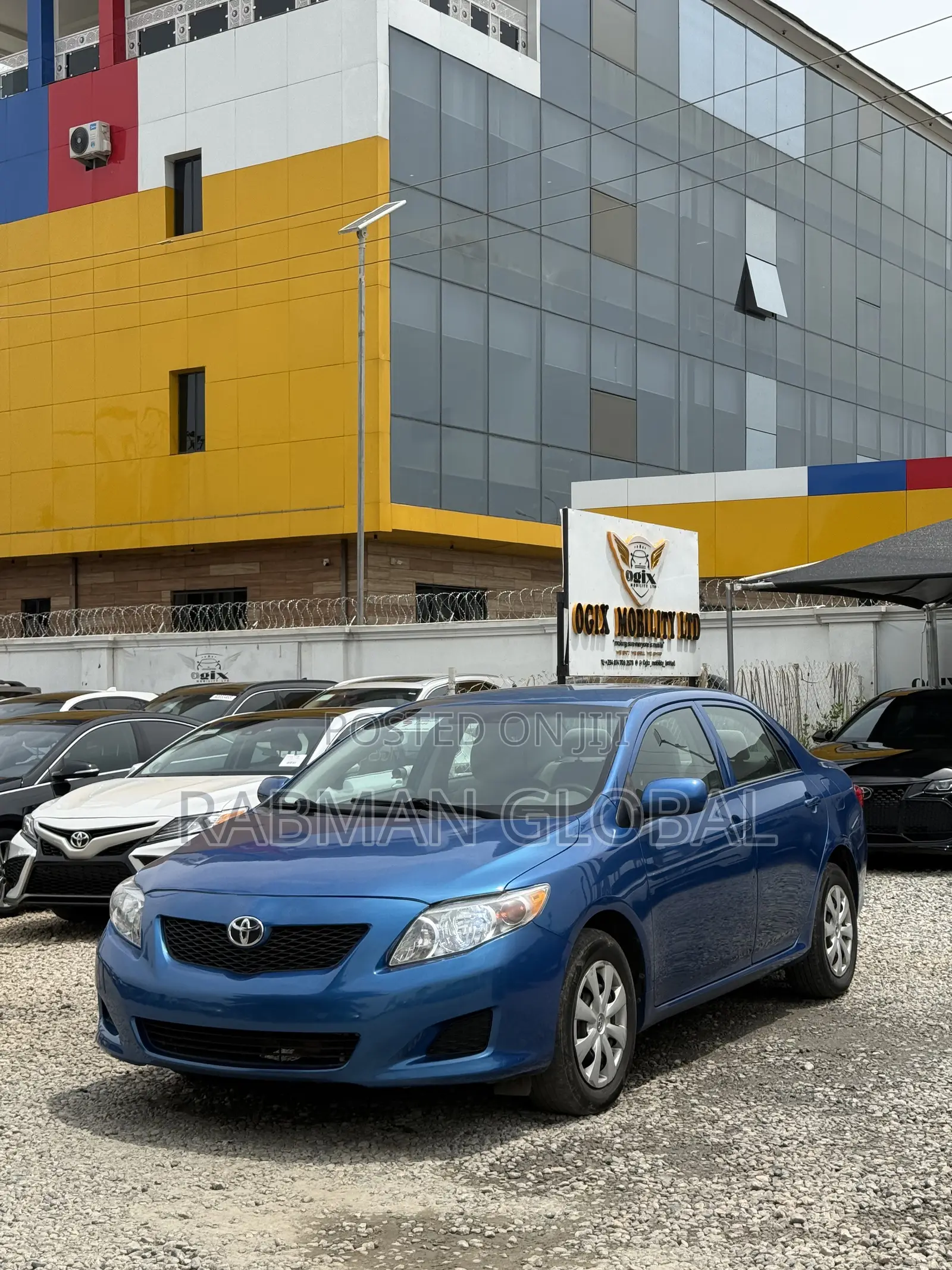 Toyota Corolla LE 4dr Sedan (1.8L 4cyl 4A) 2011 Blue