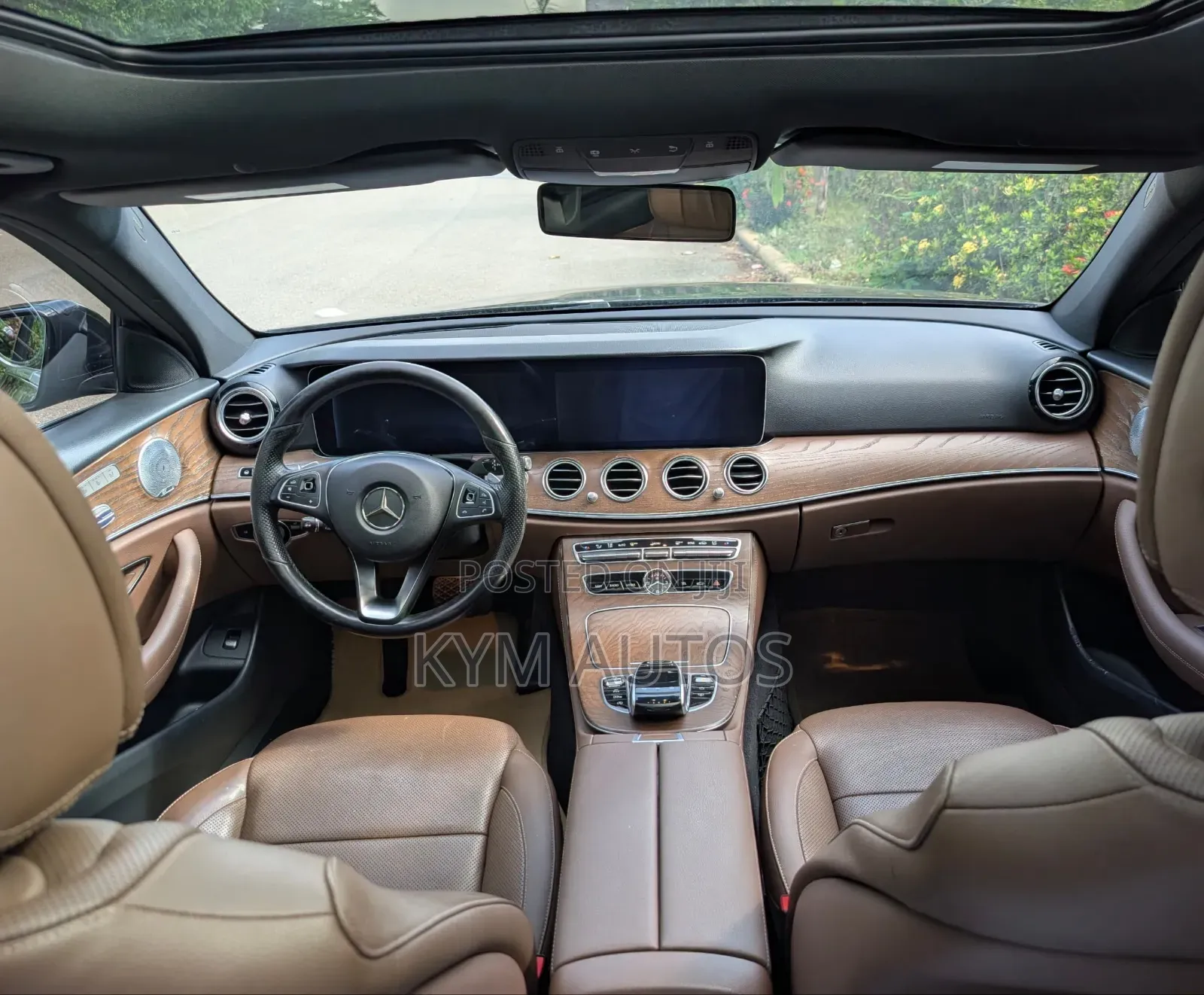 Mercedes-Benz E300 2018 Black