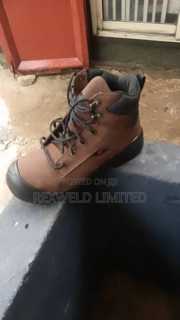 Red Wing 3228 Petroking Safety Boot