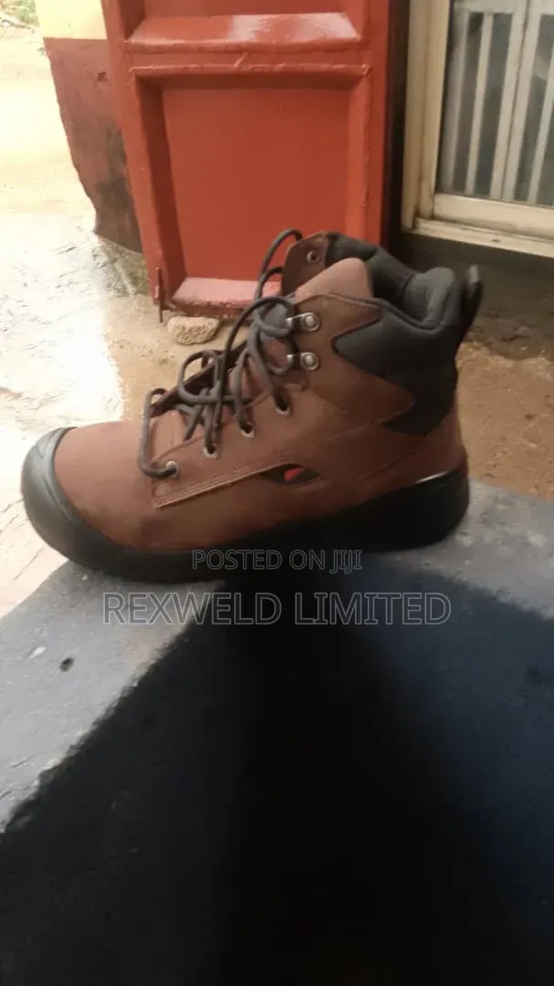 Red Wing 3228 Petroking Safety Boot