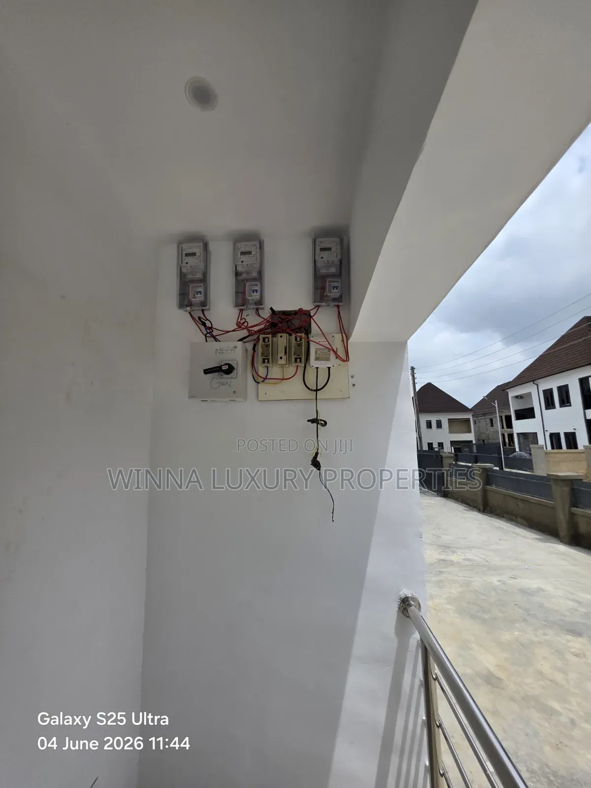 2bdrm Apartment in Back Of Dunamis, Lugbe District for rent