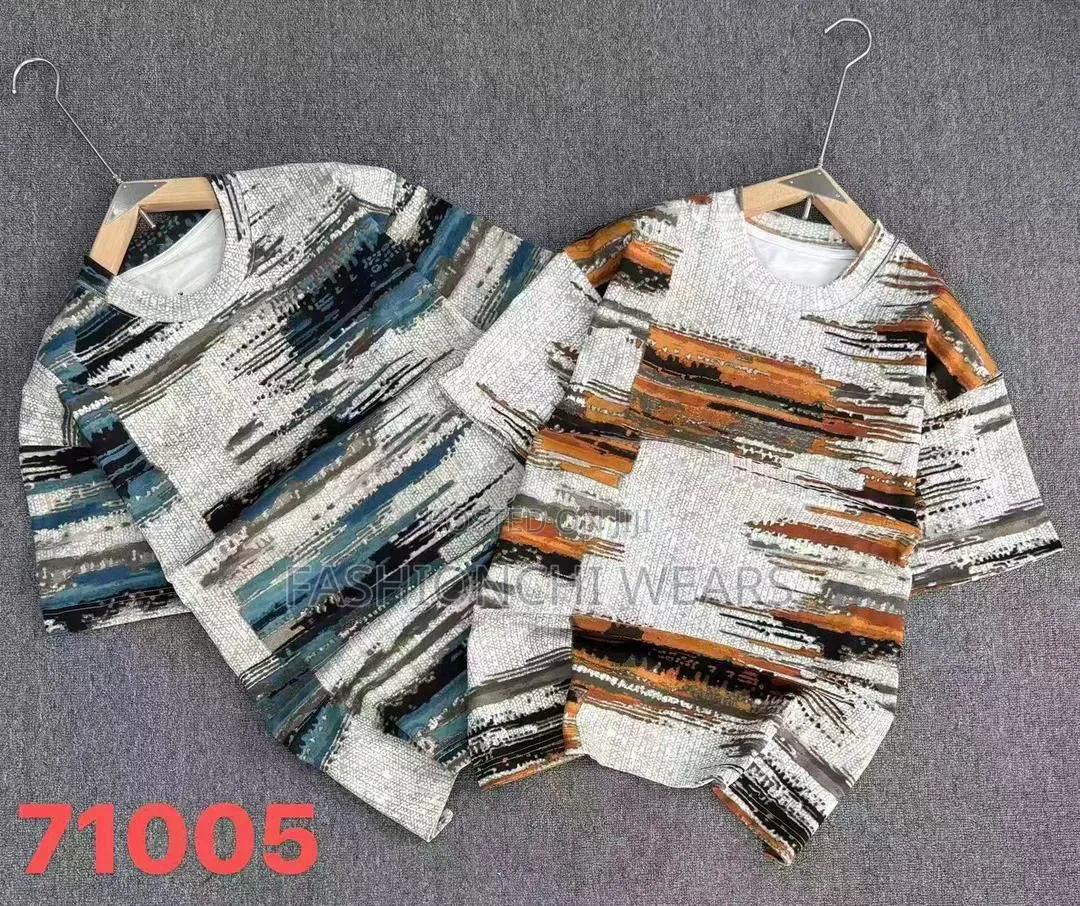 Quality Mens Stock Round Neck
