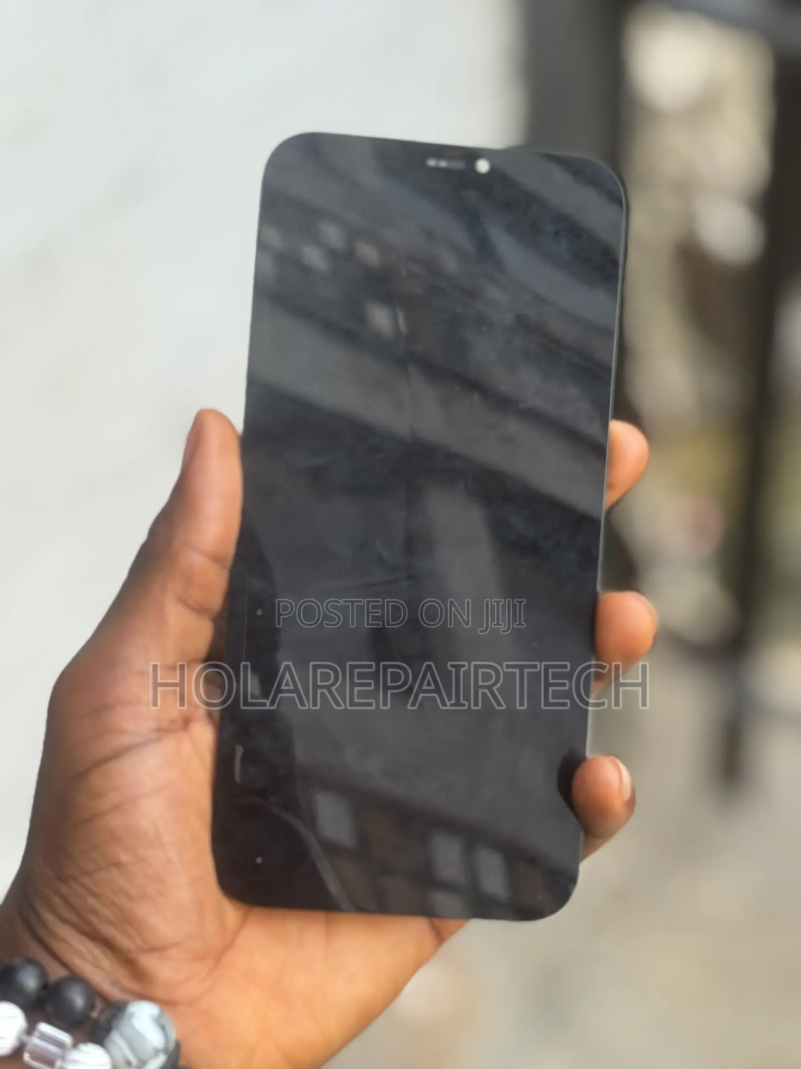 Cracked Used iPhone Screen (15pm and 12pm)