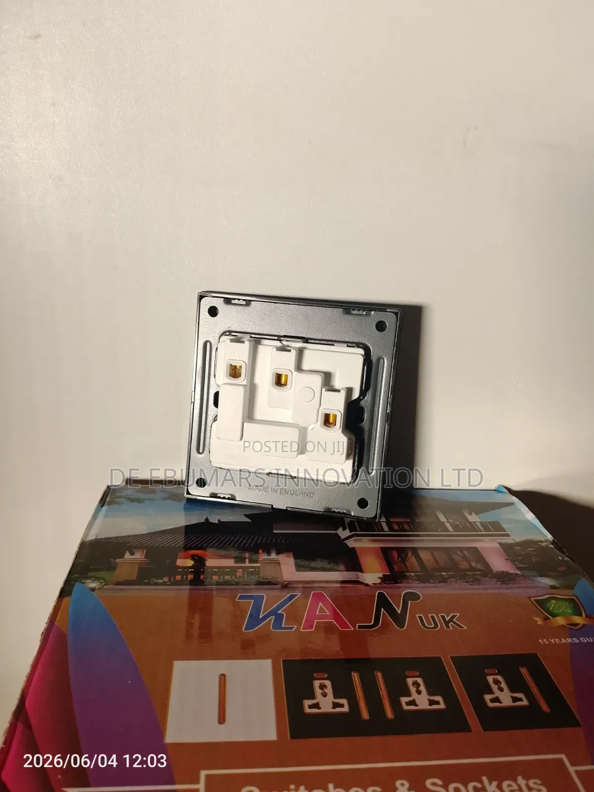 13a Multi Switch Socket