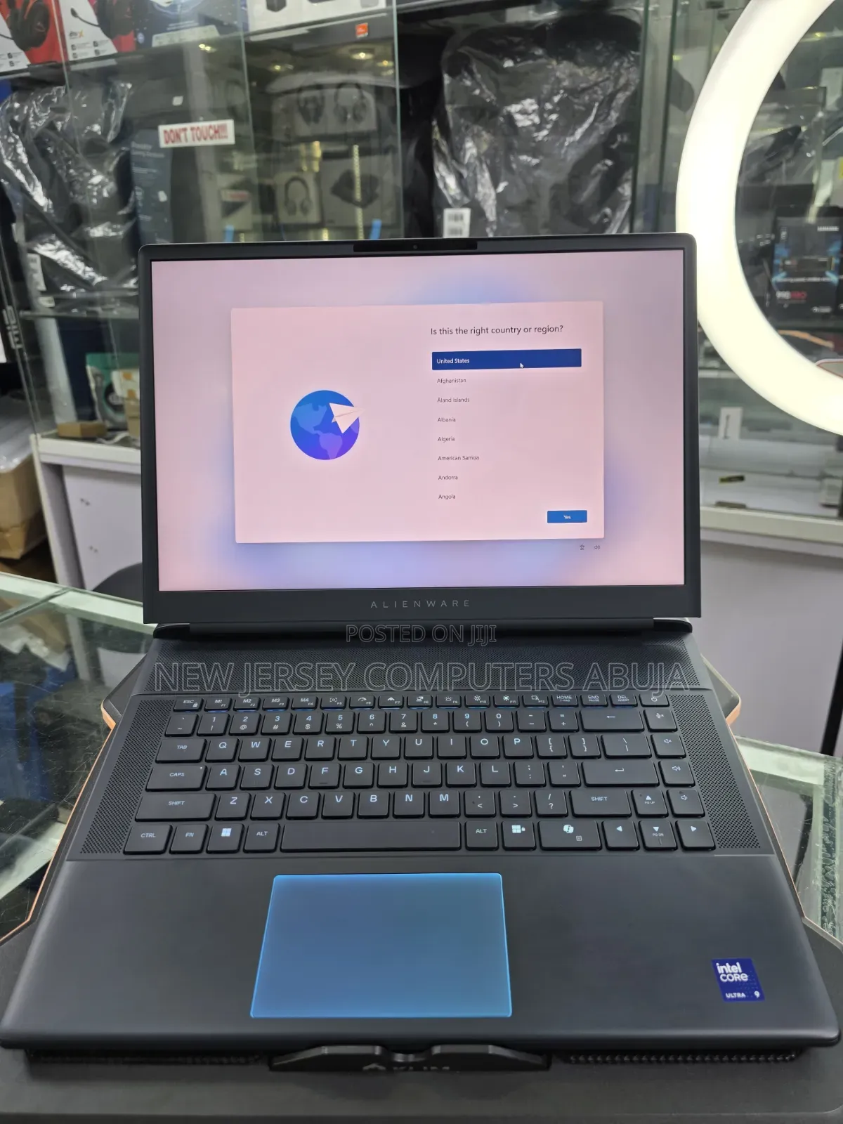 New Laptop Alienware 18 Area-51 64GB Intel Core Ultra 9 SSD 4T
