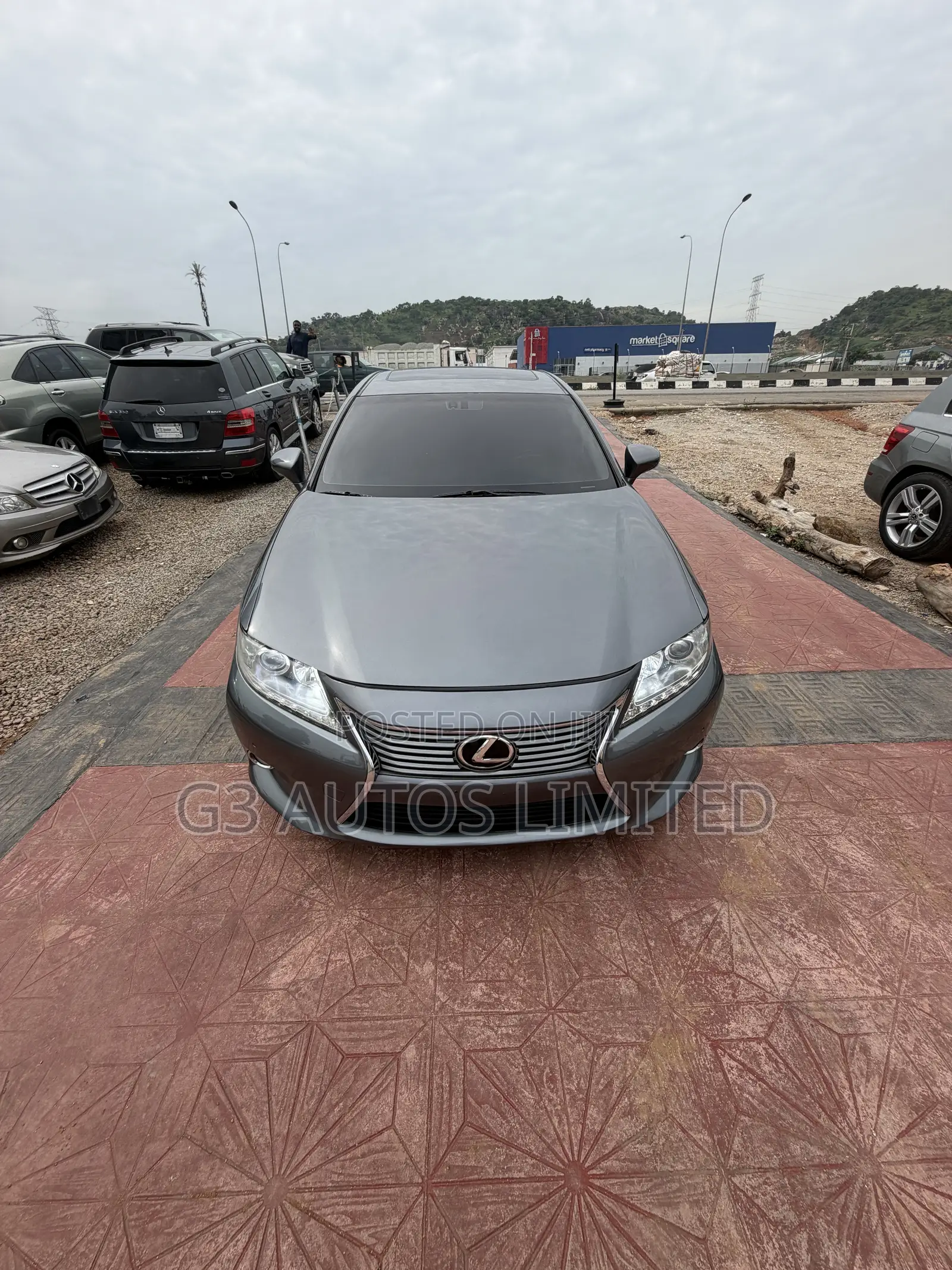 Lexus ES 350 FWD 2013 Gray