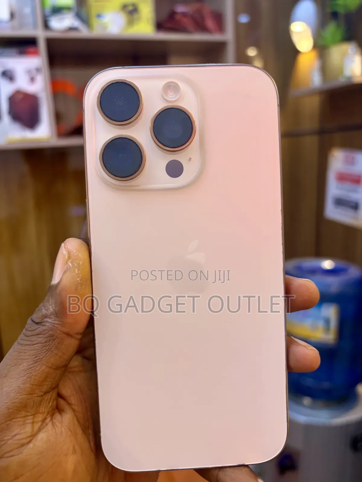Apple iPhone 16 Pro 128 GB Gold