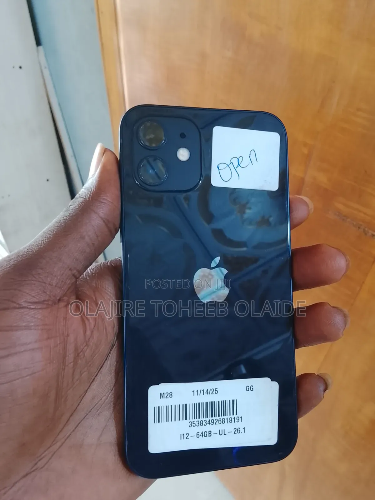 Apple iPhone 12 64 GB Black