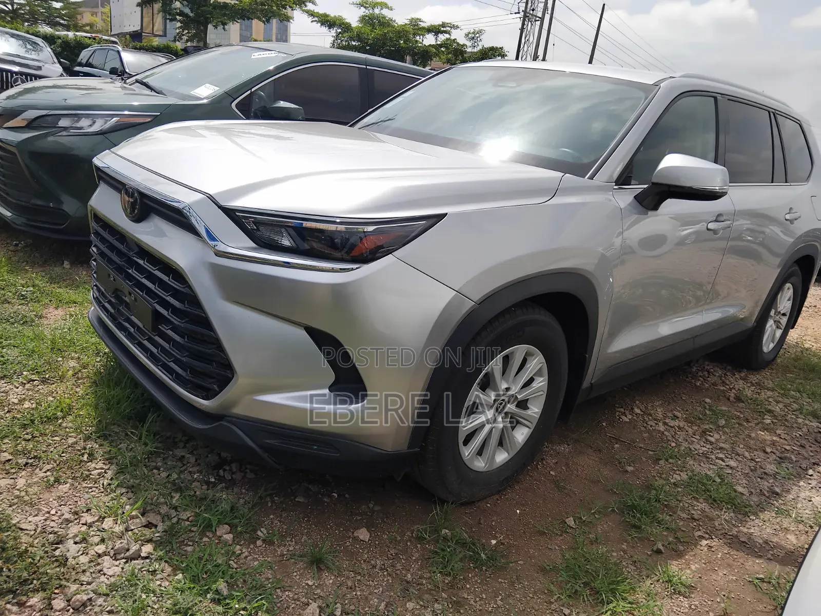 Toyota Highlander 2024 Silver