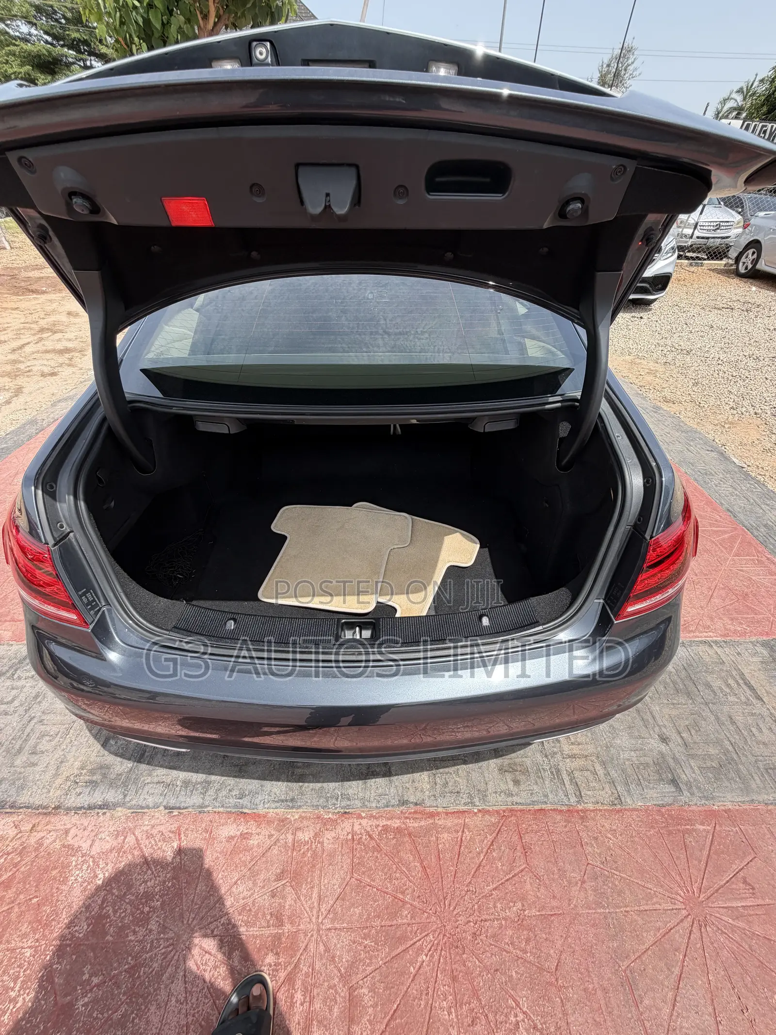 Mercedes-Benz E350 Base 4Matic Coupe AWD (3.5L 6cyl 7A) 2014 Gray