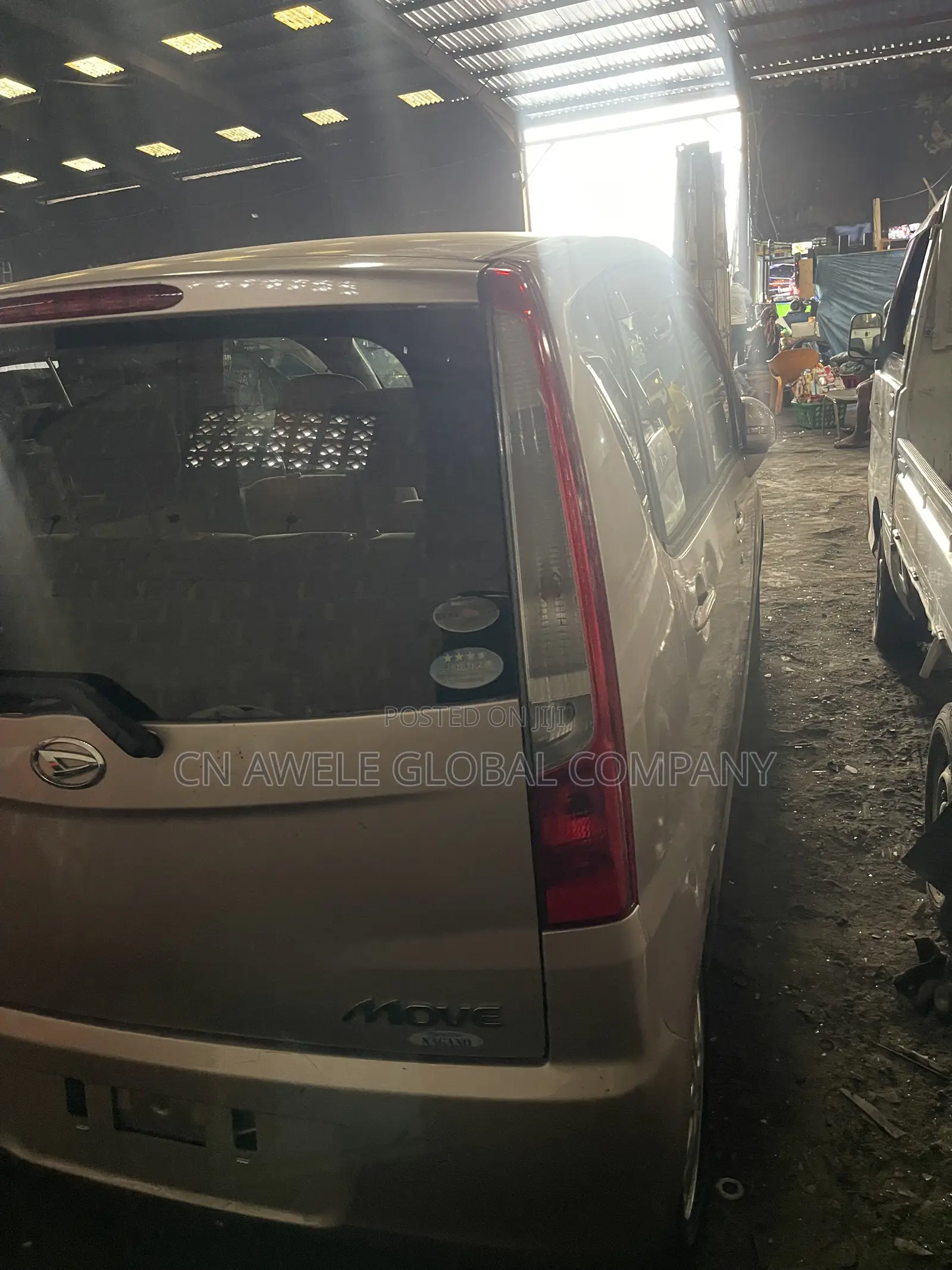 Daihatsu Move 2015 Pink