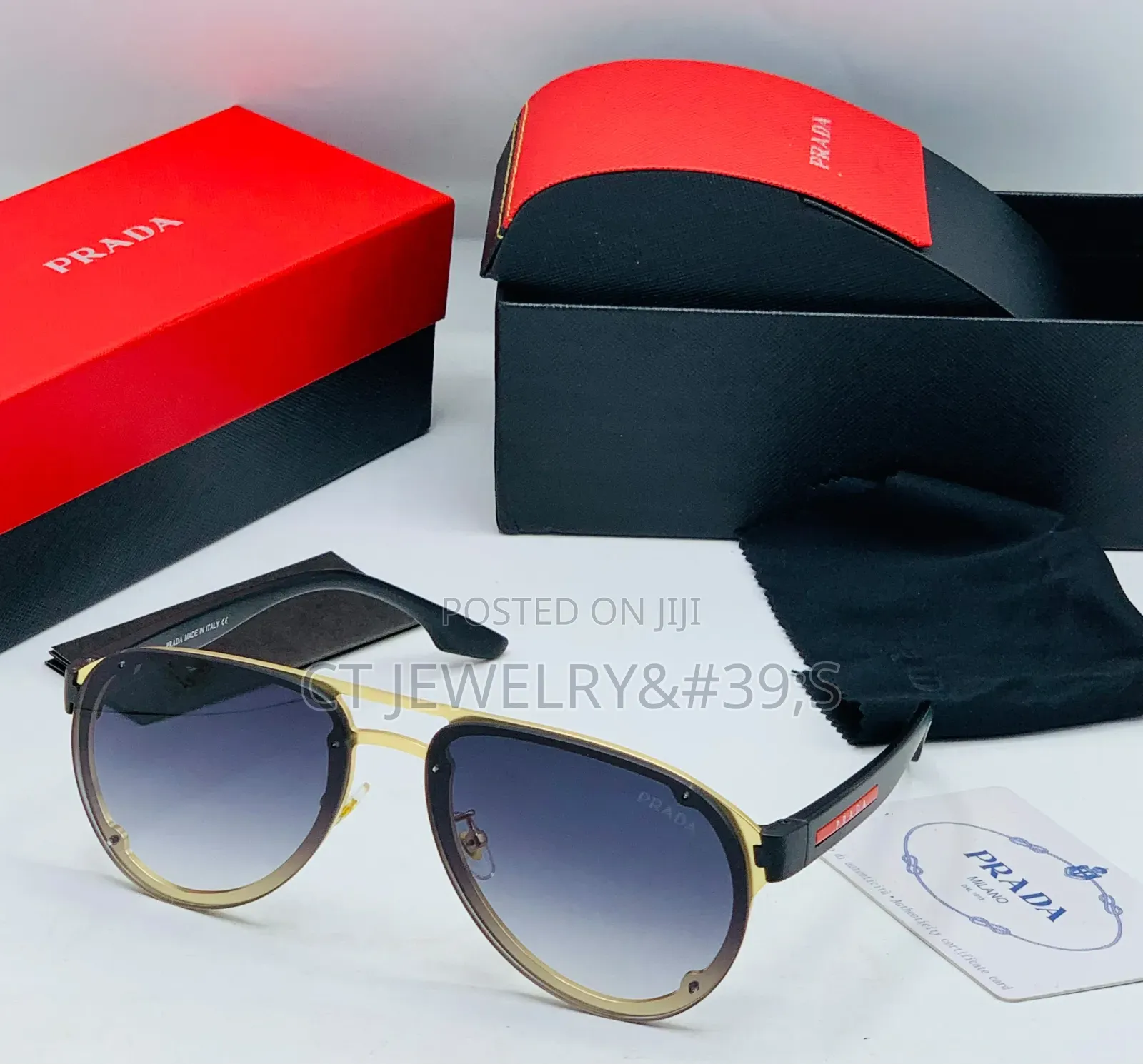 Luxury Prada Sunglasses, Black Frame for the Fashionable