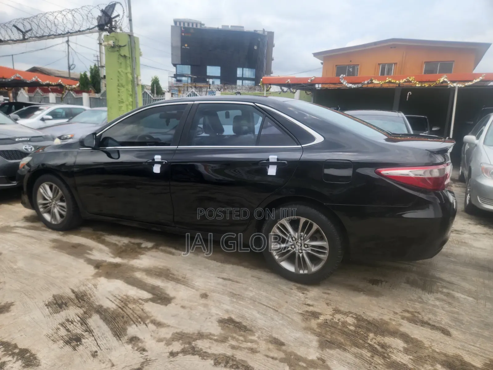 Toyota Camry SE 4dr Sedan (2.5L 4cyl 6A) 2016 Black