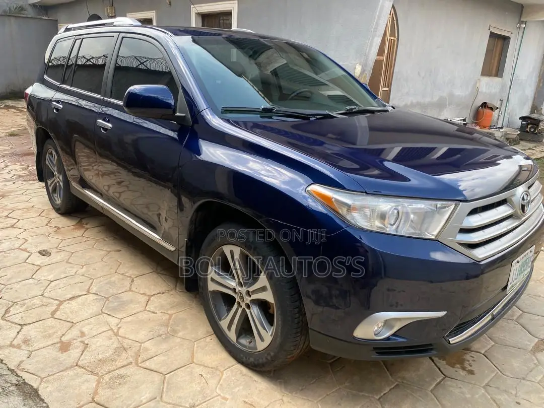 Toyota Highlander Limited 2012 Blue