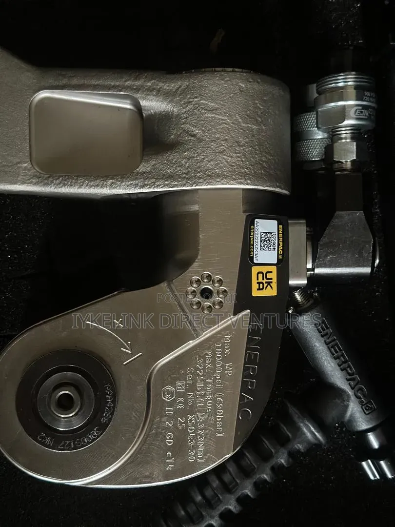 Enerpac S-Series Hydraulic Square Drive Torque Wrench