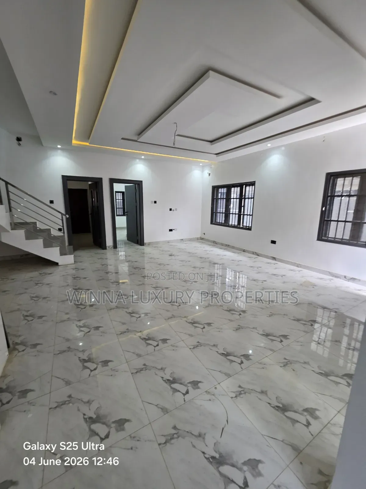 4bdrm Duplex in Palm Estate, Lugbe District for rent