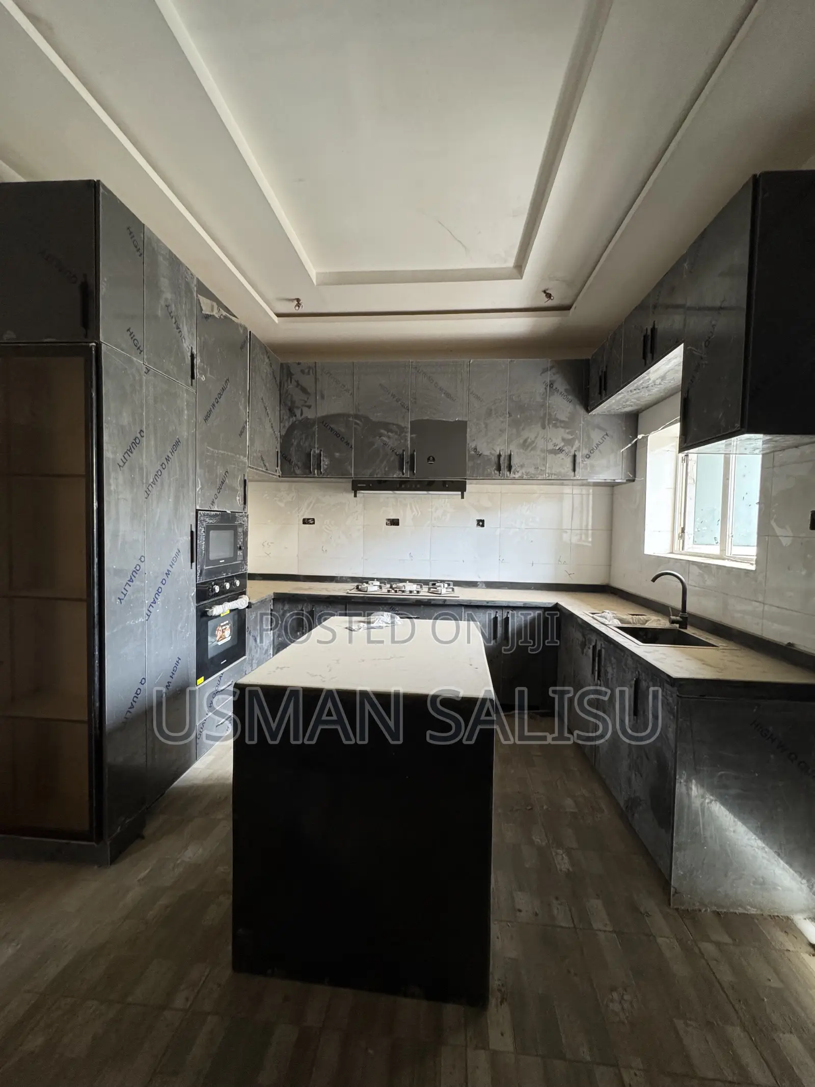 8bdrm Duplex in Karsana for sale